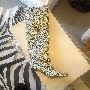 Marc Fisher “Ginniely” boot NWT